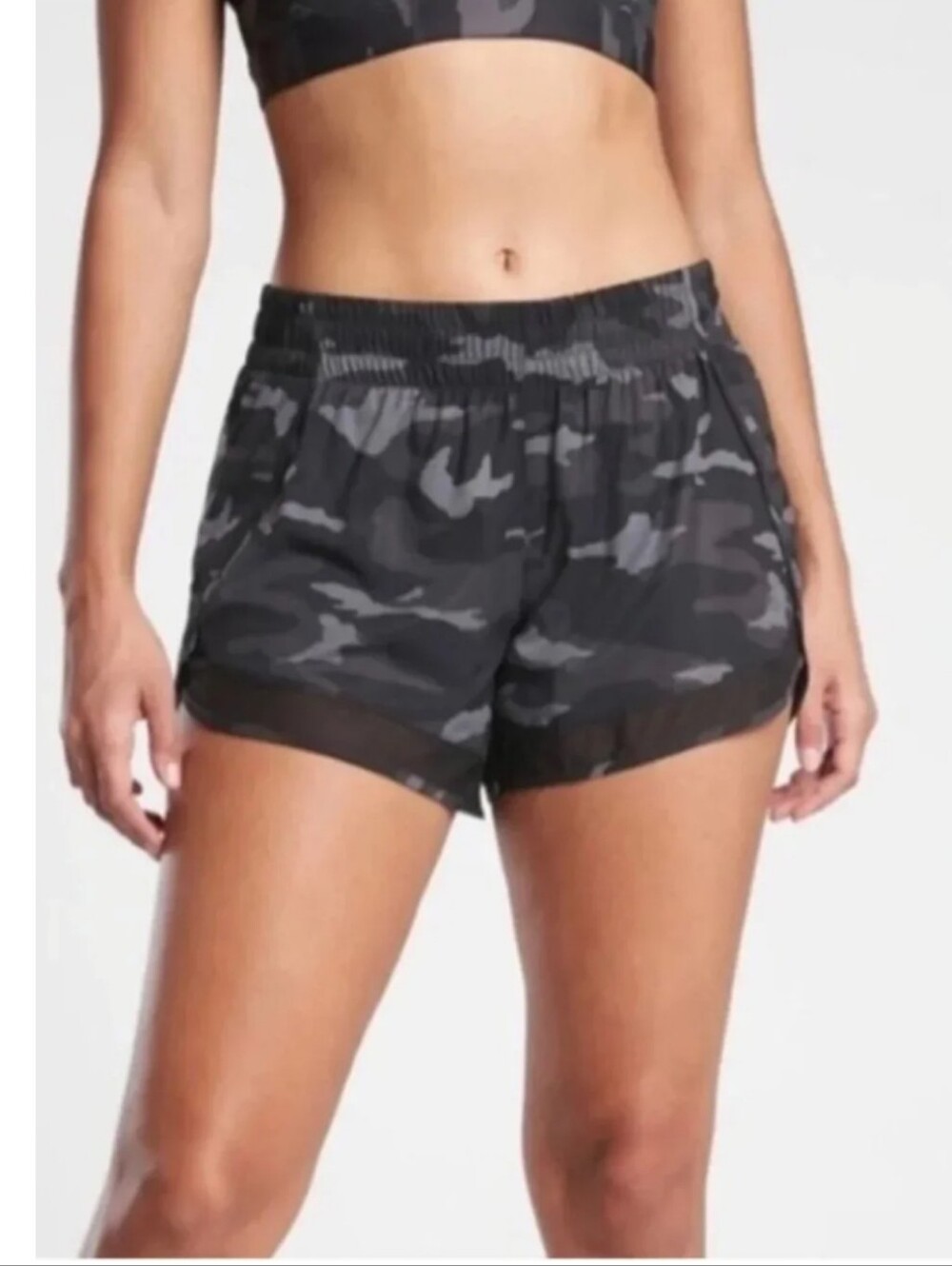 Athleta Mesh Racer Run Short 4” Black Gray Camo Zipper Pocket Size M